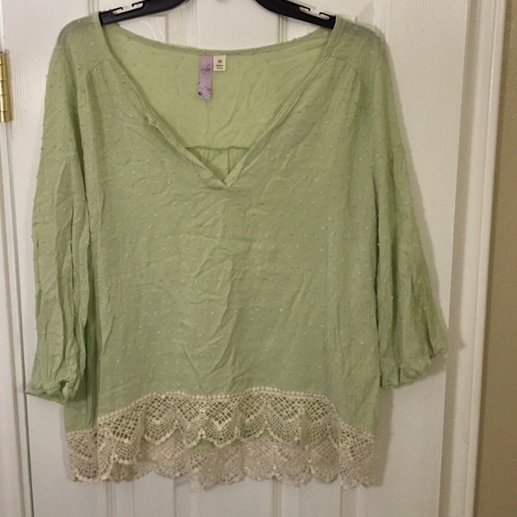 Francesca's Top