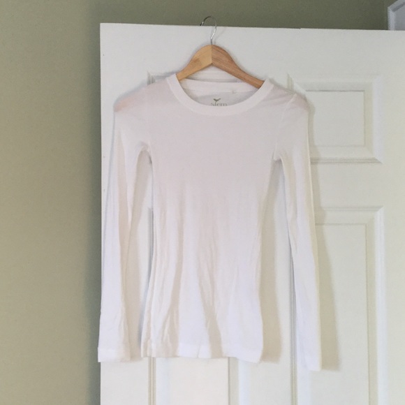 Plain white long sleeve tee