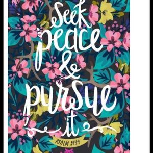 Meet your Posher, Hilary