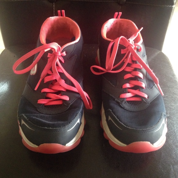 Sketchers