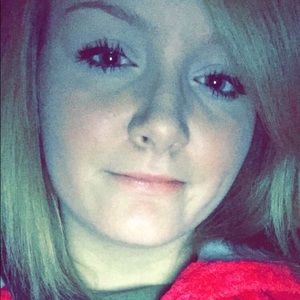 Meet your Posher, Carlee