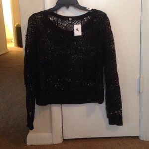 Black knitted crotchet top