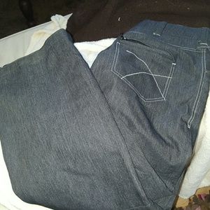 Woman's Jean Snowboarding Pants
