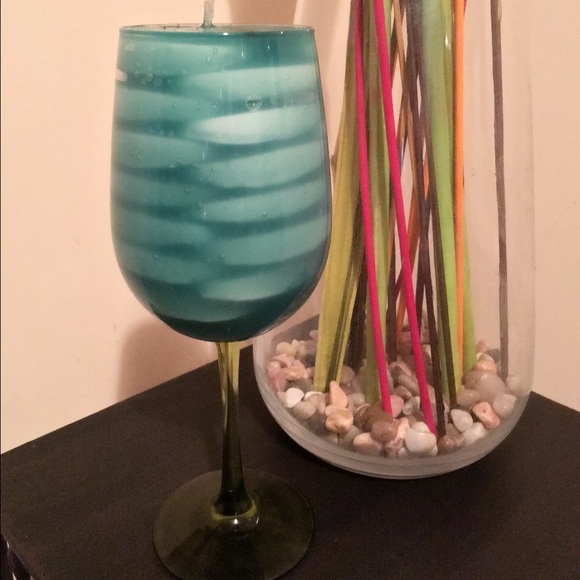 🌷Gorgeous Green Novelty Candle🌷