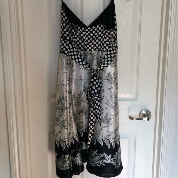 Forever 21 dress worn once! - Picture 2 of 3