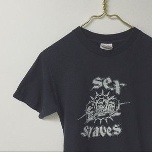 VINTAGE Sex Slaves Band T !