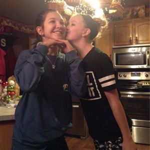 Meet your Posher, Alli