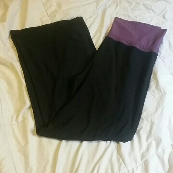 Gap Loose Fit Yoga Pants