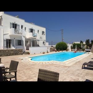 Meet your Posher, Paris