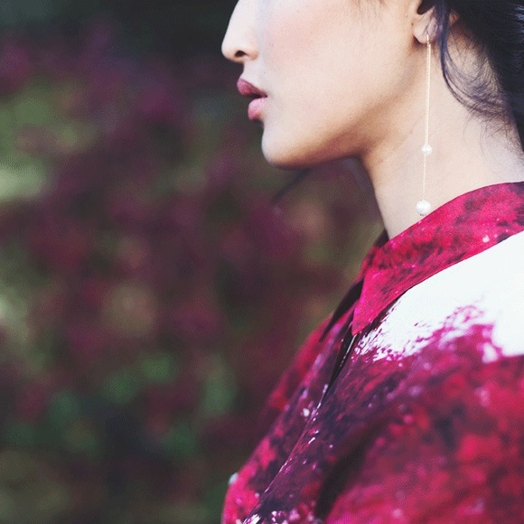 Imitation pearl long earring - Picture 2 of 4