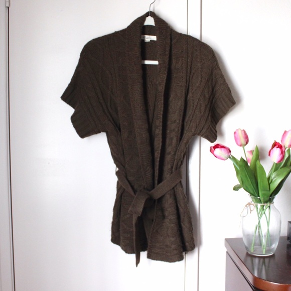 Forever 21 Cable Knit Sweater Vest