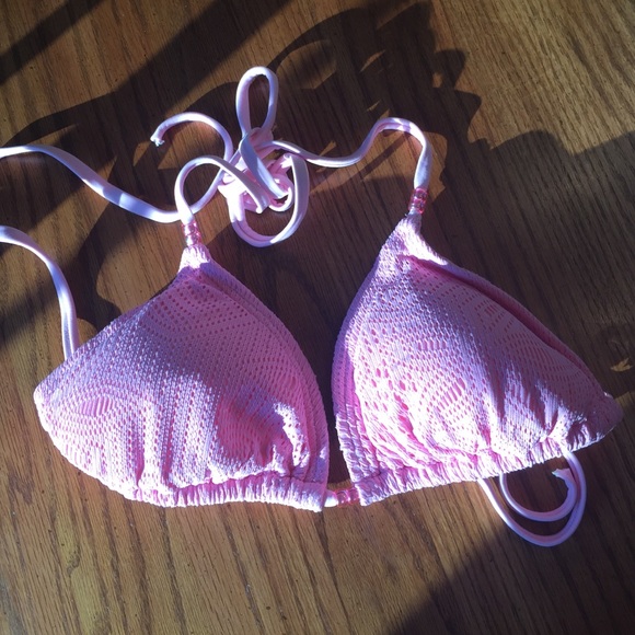 Barely used bikini top
