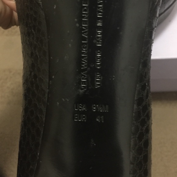 Authentic Vera Wang Lavender Platform Pump - image 5