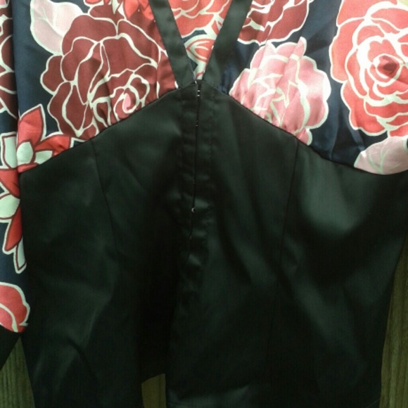 BLOUSE - Picture 3 of 3