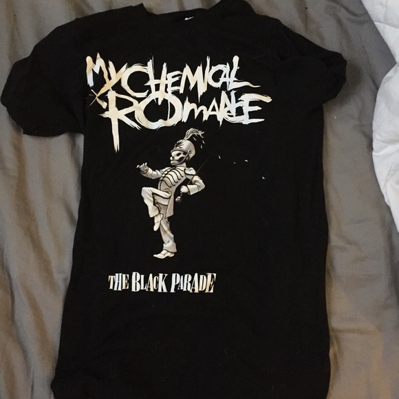 MCR tee