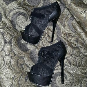 Black Peeptoe Heels