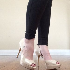Fergalicious Nude Pumps