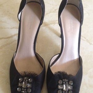 Simply Vera Wang Truffle black heals