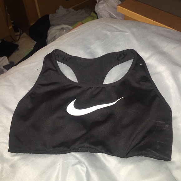 Nike Sports Bra - Picture 3 of 3
