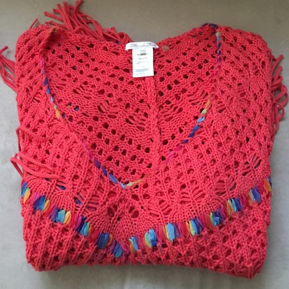 Minnie Rose poncho fringe size S - Picture 1 of 1