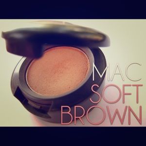 Mac soft brown matte eyeshadow