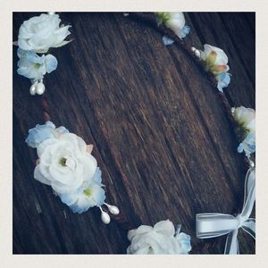 Light Blue & White Flower Crown