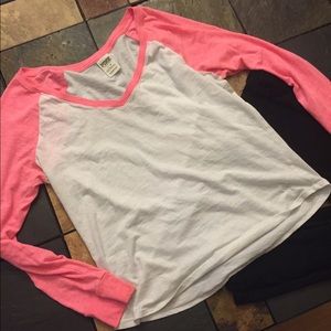 🎀VS PINK long sleeve shirt🎀