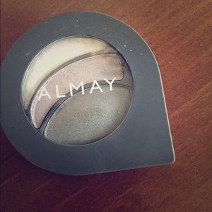 Almay eyeshadow