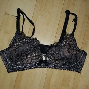 Victorias secret very sexy unlined bra