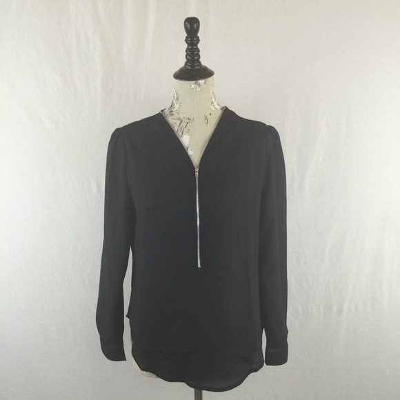 NWT Zip Up Blouse in Black - Picture 2 of 4