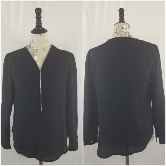 NWT Zip Up Blouse in Black - Picture 3 of 4