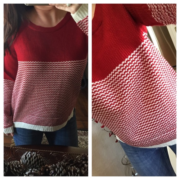 Red & White Criss Cross Back Sweater - Picture 4 of 4