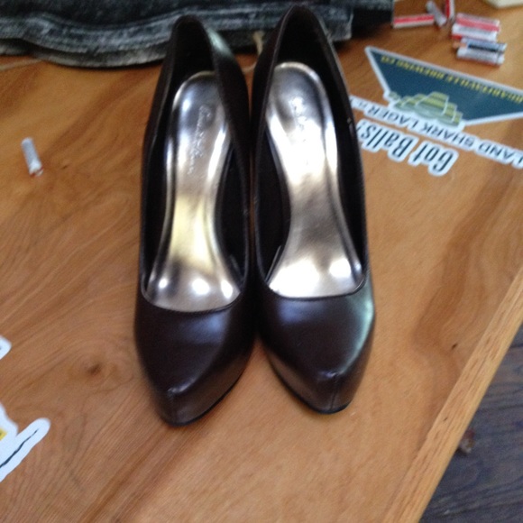 Cute Charlotte Russe 5" heels - Picture 2 of 3