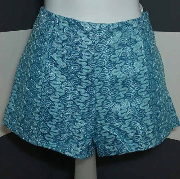 πHPππGlitz and Glam blue shorts - Picture 3 of 4