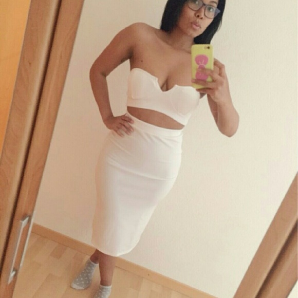 Boohoo Dresses & Skirts - The kylie set !