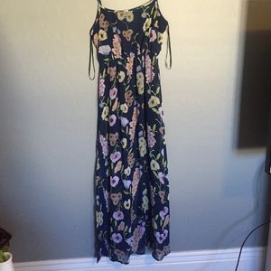 F21 maxi floral print dress!