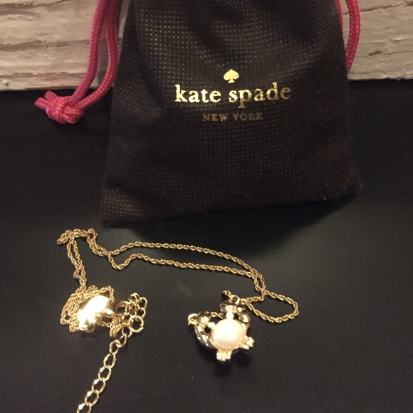 Kate Spade 16in crab necklace