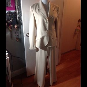 The Limited Cream Pant Suit