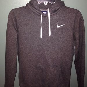 SALE‼️ Gray Nike hoodie 😍
