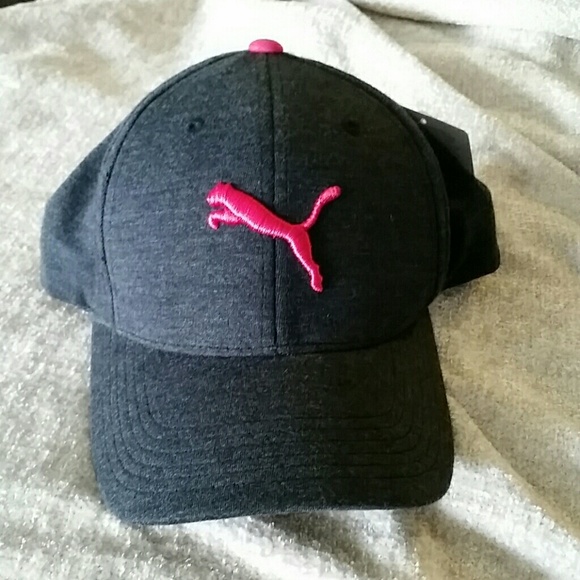 Womens puma snap back hat