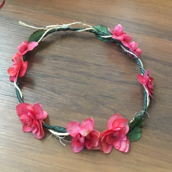 Hot Pink Flower Crown 🌺