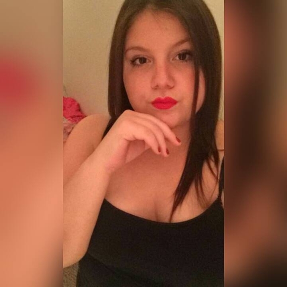 Meet your Posher, Juliet