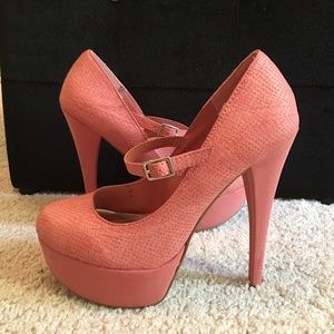 Penny Loves Kenny Pink Blush Platform Heels
