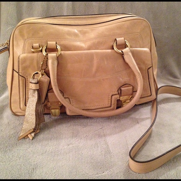 **SOLD**Coach Poppy Pushlock Satchel
