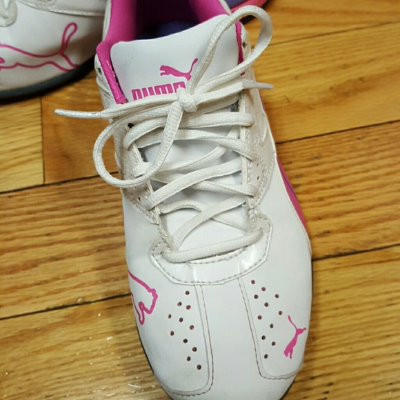 Sneakers - Picture 2 of 2