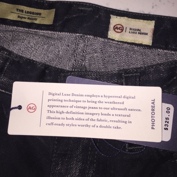 Brand new AG jeans "the legging" distressed print - Picture 4 of 4