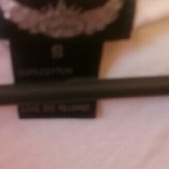 Shirt - Picture 3 of 3