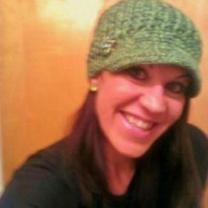 Meet your Posher, Adrienne