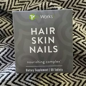 It Works Hair Skin Nails