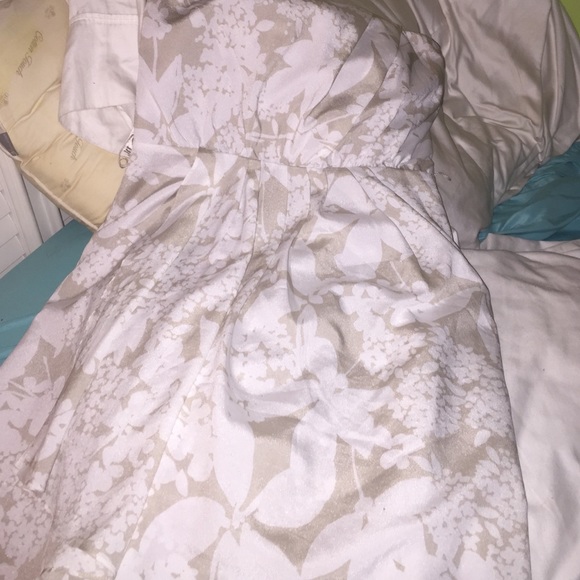 super cute business dress or anywhere kinda dress - Picture 1 of 1